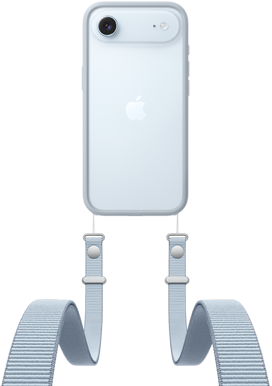 iPhone Air, ภายนอกด้านหลัง, สีสกายบลู, ระบบกล้อง Fusion ใกล้กับด้านบน, โลโก้ Apple อยู่ตรงกลาง, สายสะพายข้างที่ใส่อยู่กับกรอบกันกระแทกสีเทาอ่อน